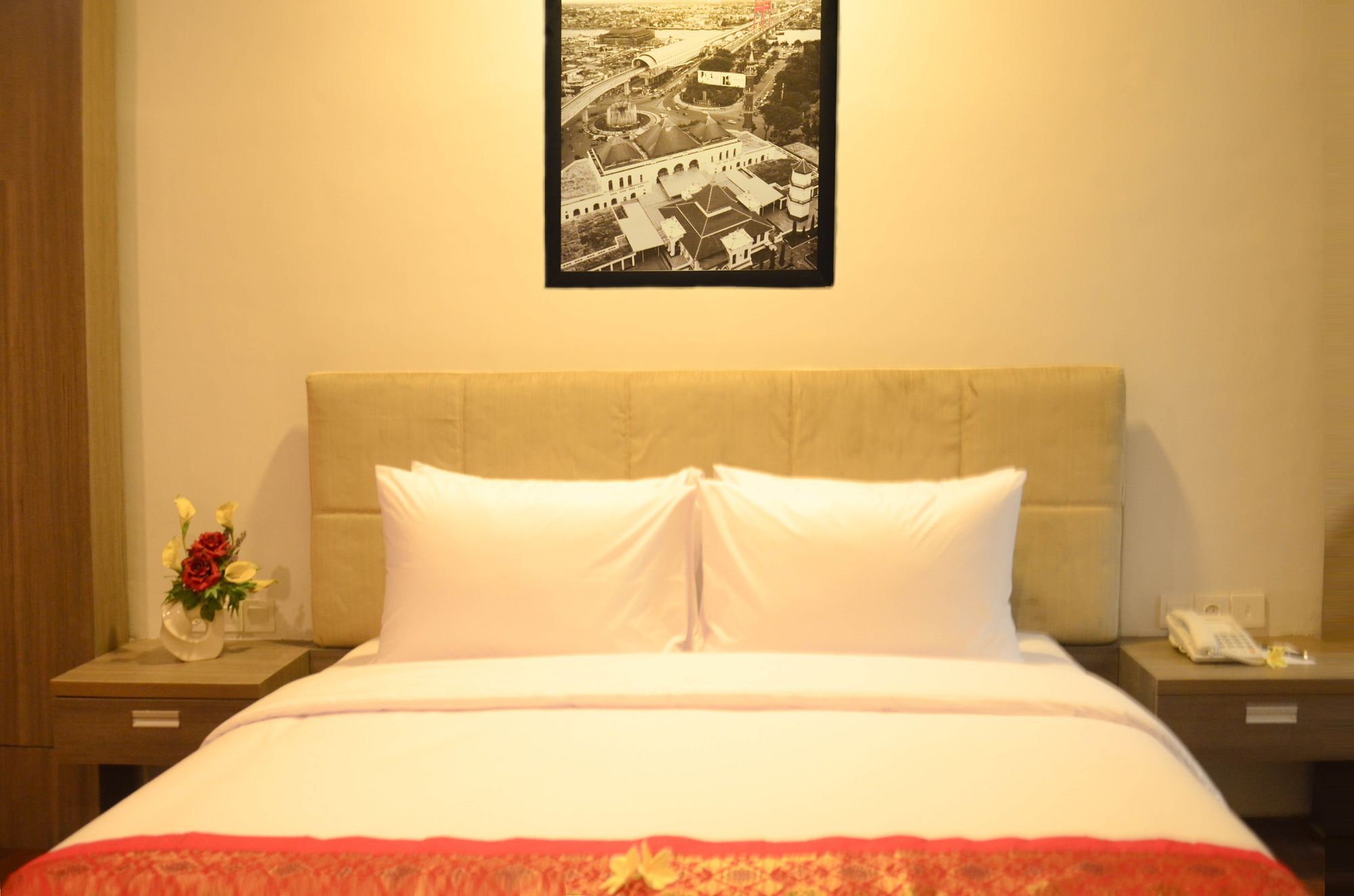 Airish Hotel Palembang Exterior foto