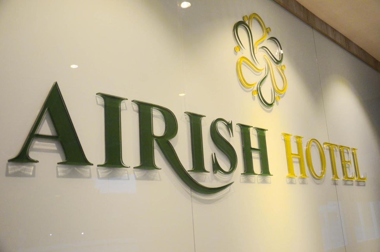 Airish Hotel Palembang Exterior foto