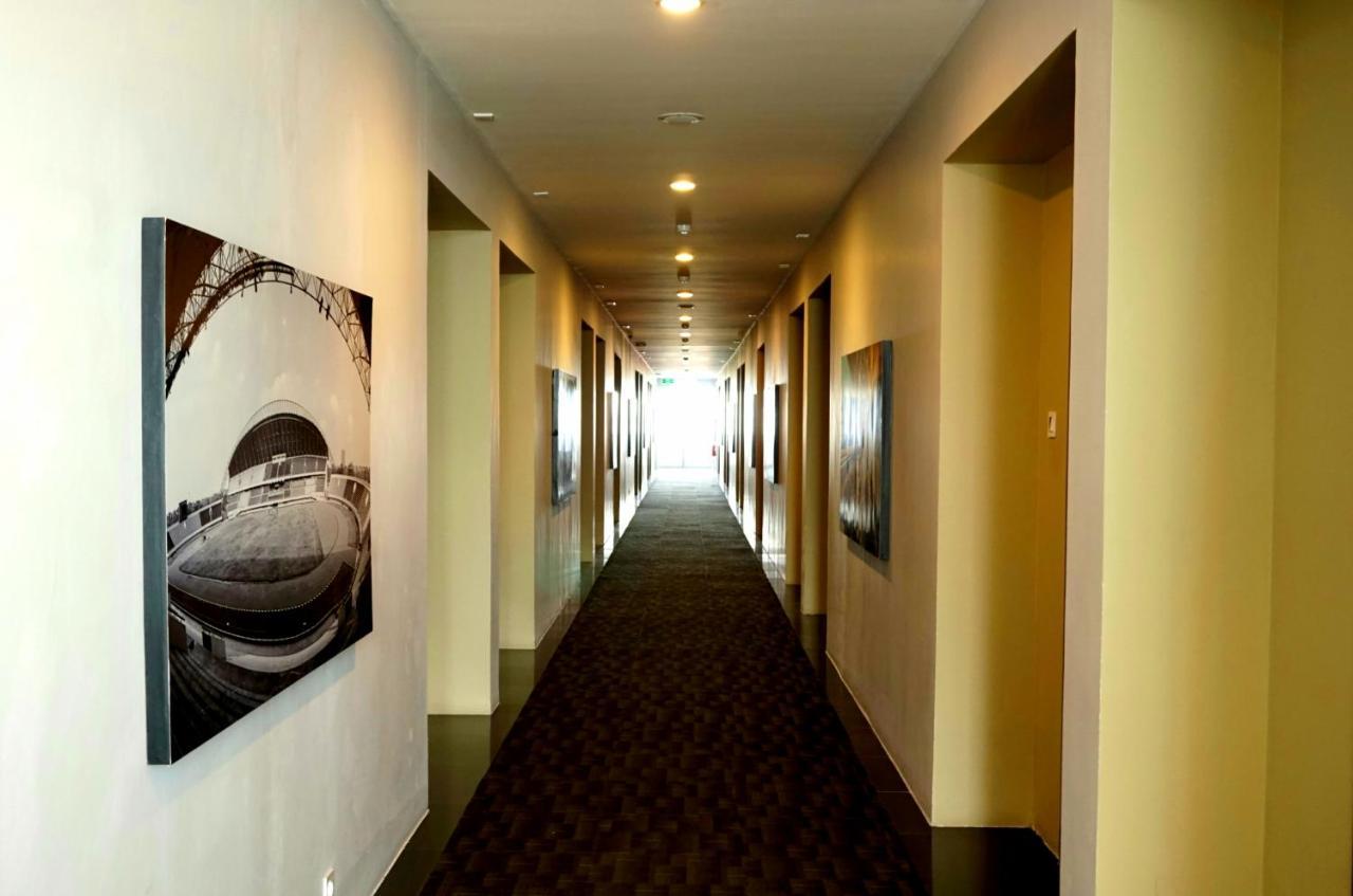 Airish Hotel Palembang Exterior foto